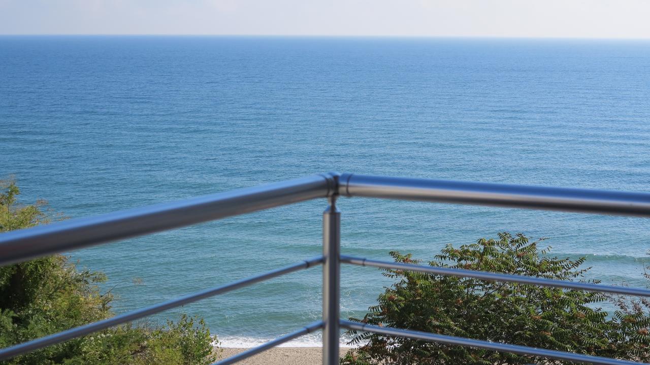 Bisser Obzor Esterno foto