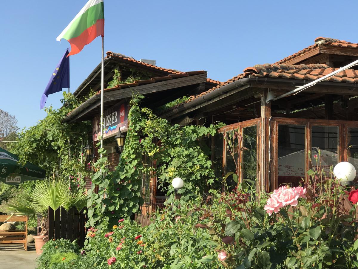 Bisser Obzor Esterno foto